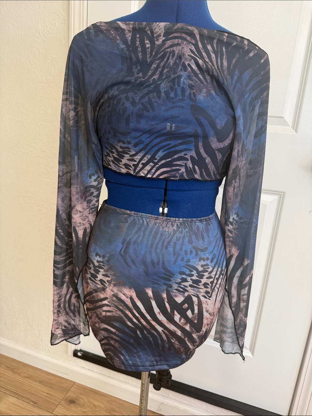 Amazon Blue & Black Abstract Print Mini Skirt
